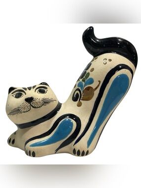Vintage 1970s Vicman Mexican Tonala Pottery Cat Figurine - Hand Painted Folk Art